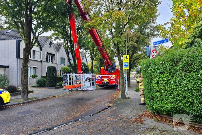 Medische hulp met traumahelikopter en brandweer
