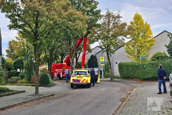 Medische hulp met traumahelikopter en brandweer