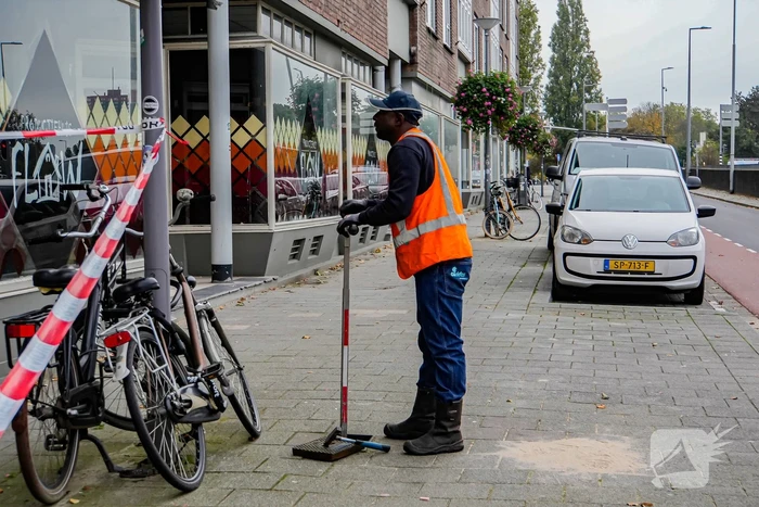 Hoofdleiding springt: tientallen huishoudens zonder water