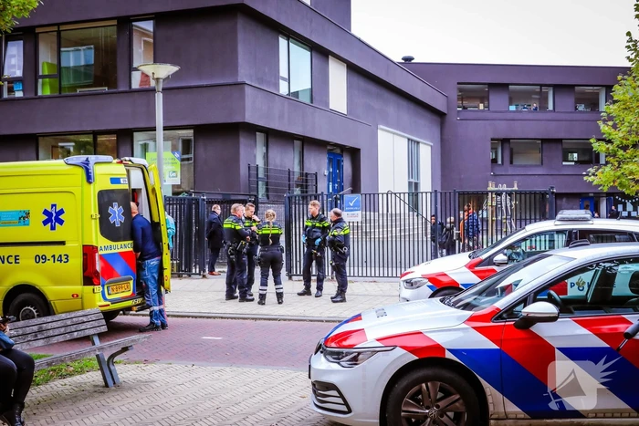 Persoon ernstig gewond na val