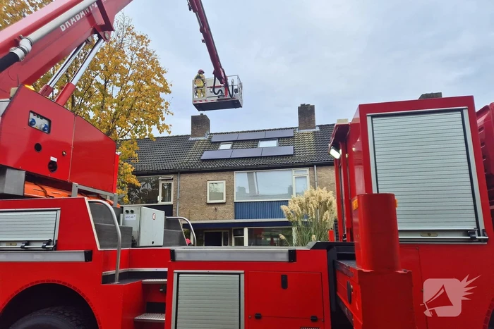 Flinke rookontwikkeling door brand in woning