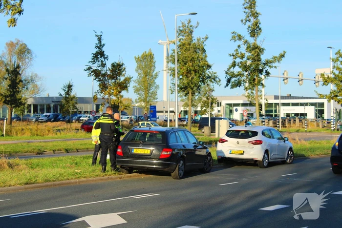 Drie voertuigen beschadigd bij kettingbotsing