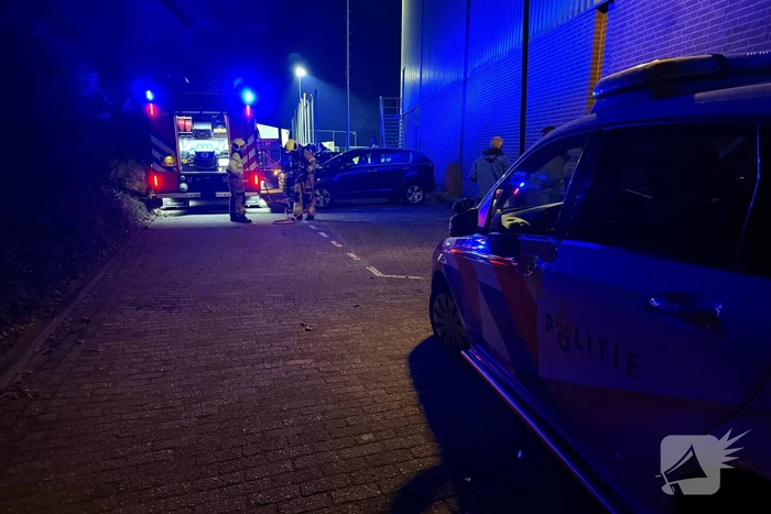 Brandweer grijpt in bij beginnende autobrand