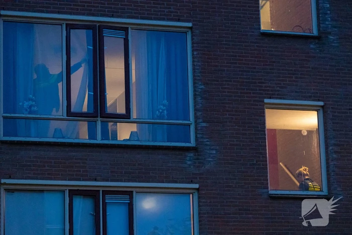 Politie neemt scooter in beslag tijdens onderzoek in woning
