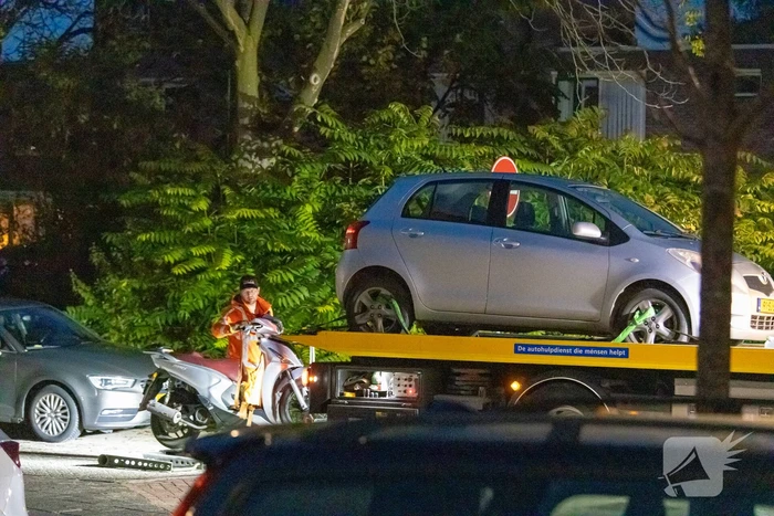 Politie neemt scooter in beslag tijdens onderzoek in woning