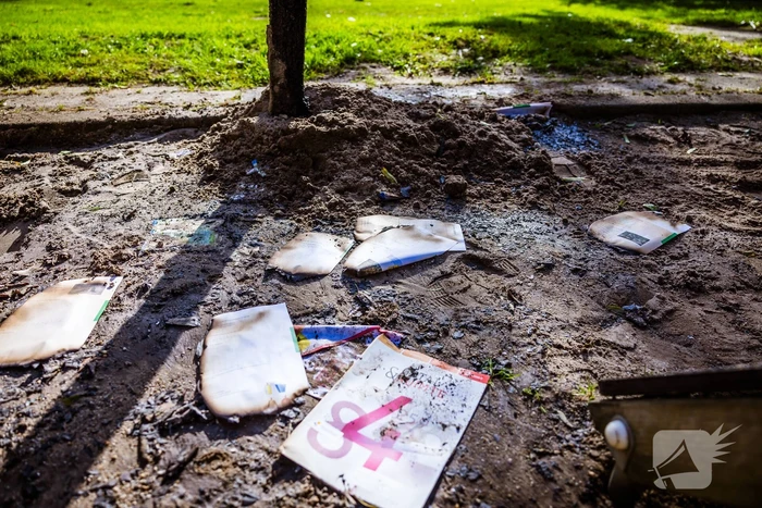 Schoolmateriaal in brand gestoken bij speeltoestel