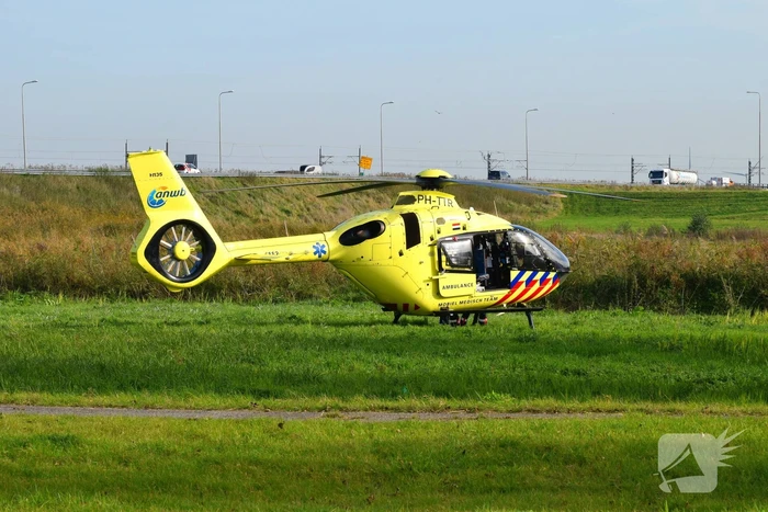 Traumateam ondersteunt ambulancepersoneel
