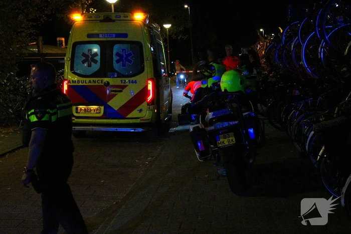 Hulpdiensten ingezet voor mogelijk steekincident