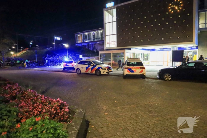 Hulpdiensten ingezet voor mogelijk steekincident