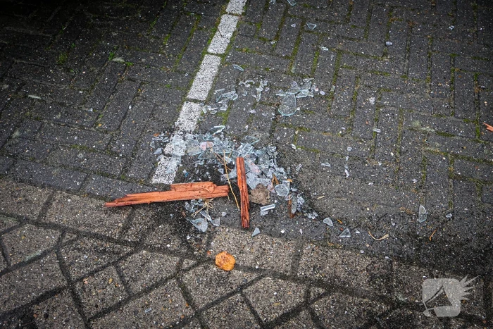Schade van nachtelijke explosie goed te zien