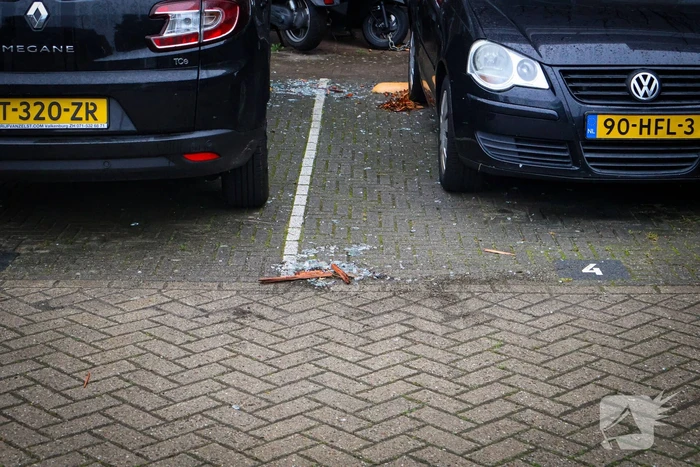 Schade van nachtelijke explosie goed te zien