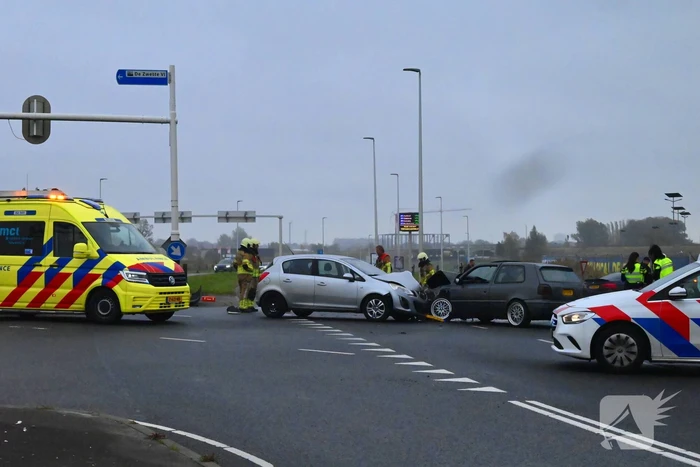 Meerdere voertuigen betrokken bij aanrijding