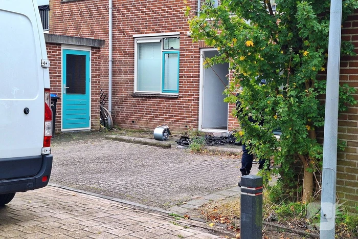 Lege hennepkwekerij aangetroffen in woning