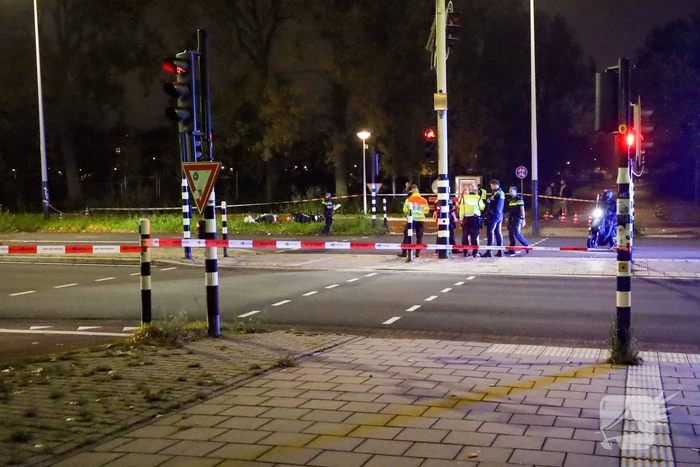 Twee scooterrijders zwaargewond bij aanrijding
