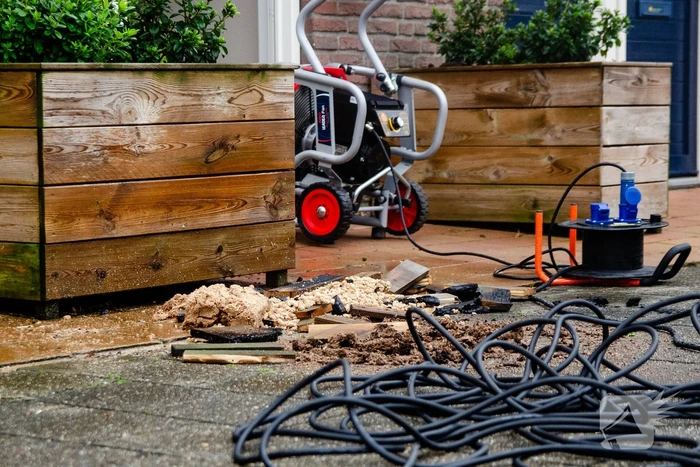 Houtkachel veroorzaakt rookontwikkeling in woning