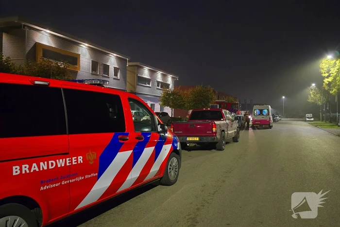 Brandweer onderzoekt gaslucht in woning
