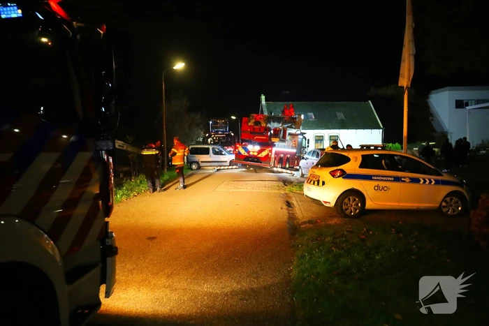 Auto totaal verwoest door brand