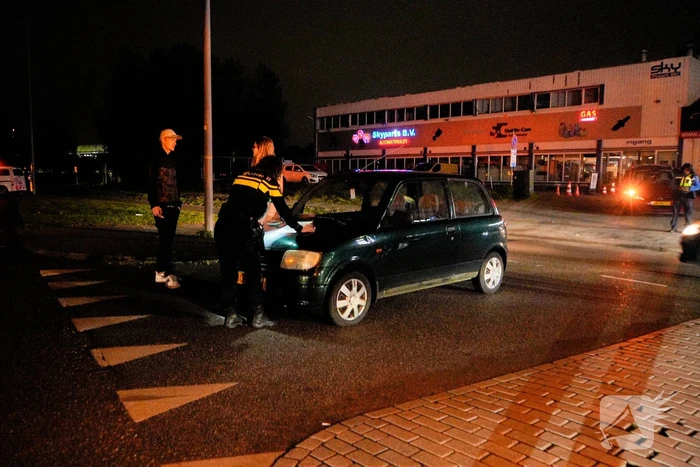 Scooterrijder gewond na ongeval met personenauto