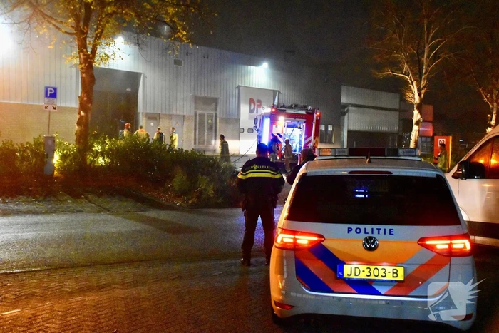 Stoom uit oven zorgt voor brandmelding op industrieterrein