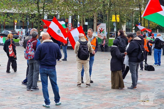 Grote opkomst bij demonstratie Centraal Station