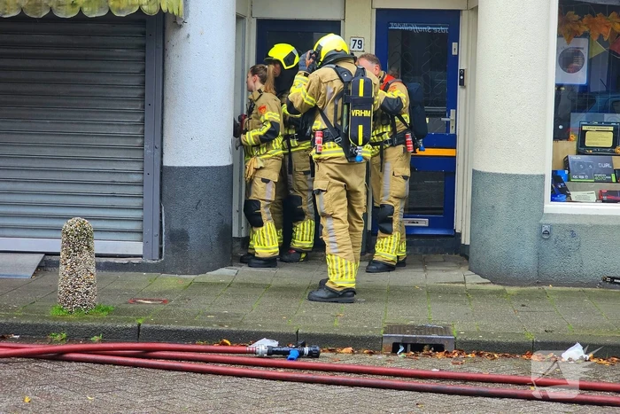 Brandweer forceert deur supermarkt