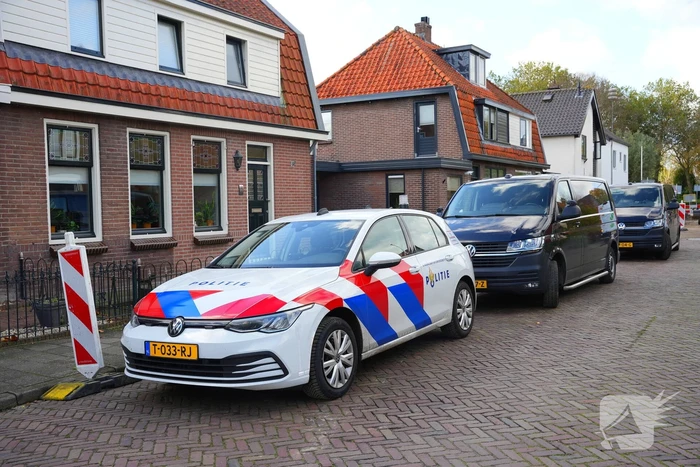 Politieonderzoek bij woning na reanimatie