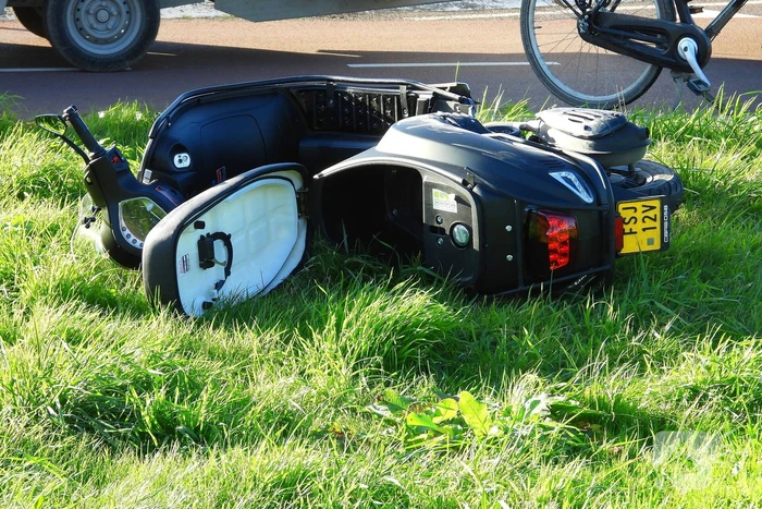 Scooterrijder gewond bij botsing met auto
