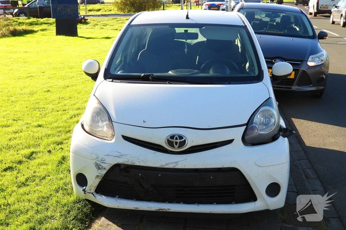 Scooterrijder gewond bij botsing met auto
