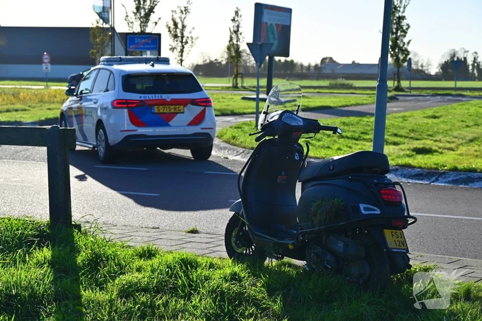 Scooterrijder gewond bij botsing met auto