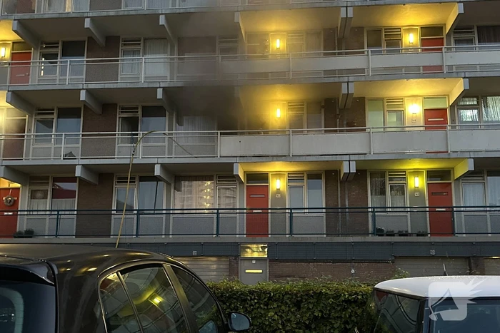 Balkonbrand slaat over naar buren