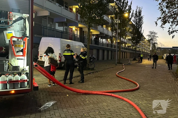 Balkonbrand slaat over naar buren