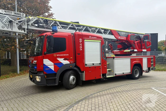 Knal gevolgd door brandmelding in bedrijfspand
