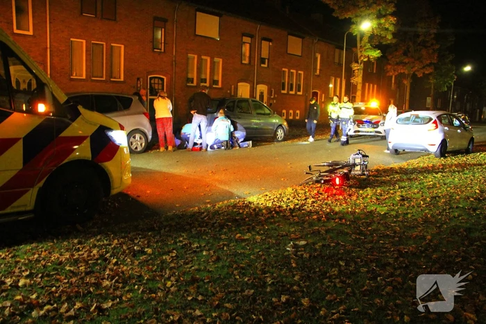 Kind op fiets geschept door automobilist, traumateam opgeroepen