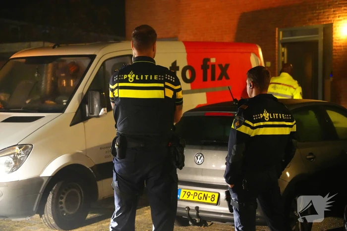 Schade aan voordeur na explosie
