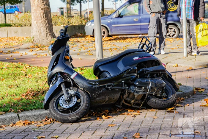 Scooterrijder gewond bij botsing