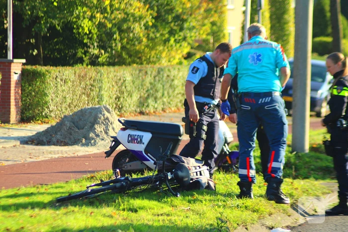 Fietser gewond bij botsing met auto