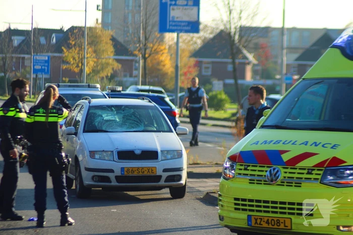 Fietser gewond bij botsing met auto