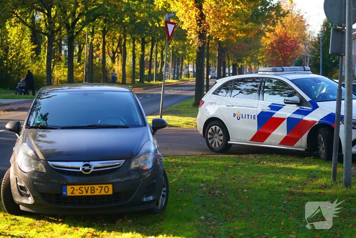 Fietsster ten val bij aanrijding op kruising
