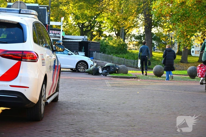 Scooterrijder gewond bij botsing met auto
