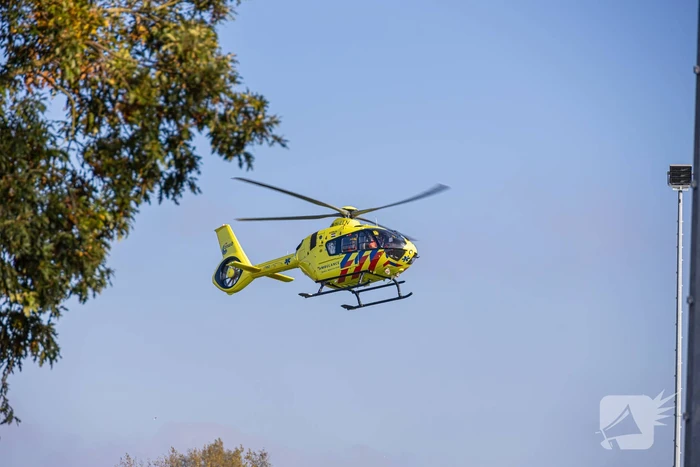 Persoon zwaargewond na val in gemeentehuis