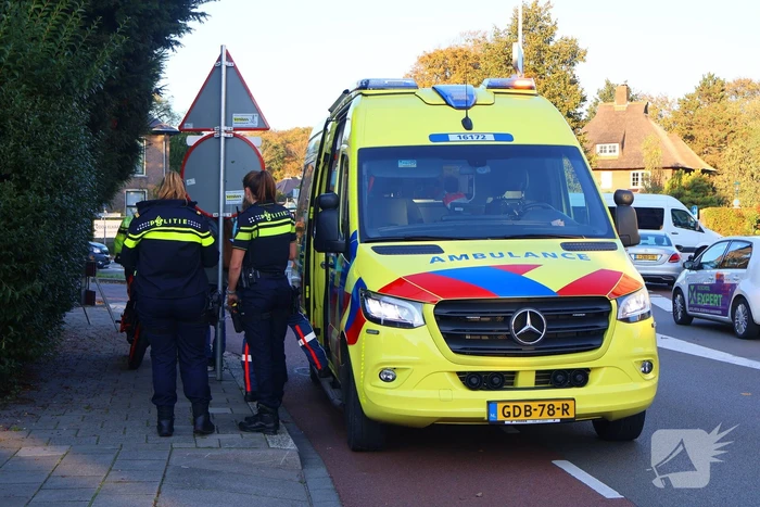 Motorrijder gewond bij botsing met scooter