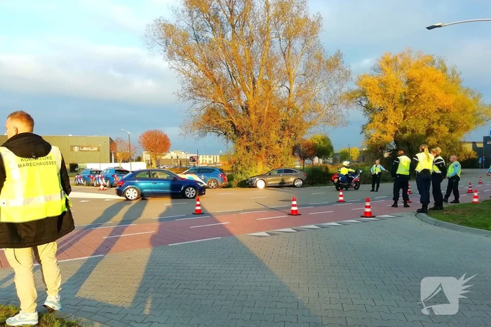 Grote verkeerscontrole door Koninklijke Marechaussee