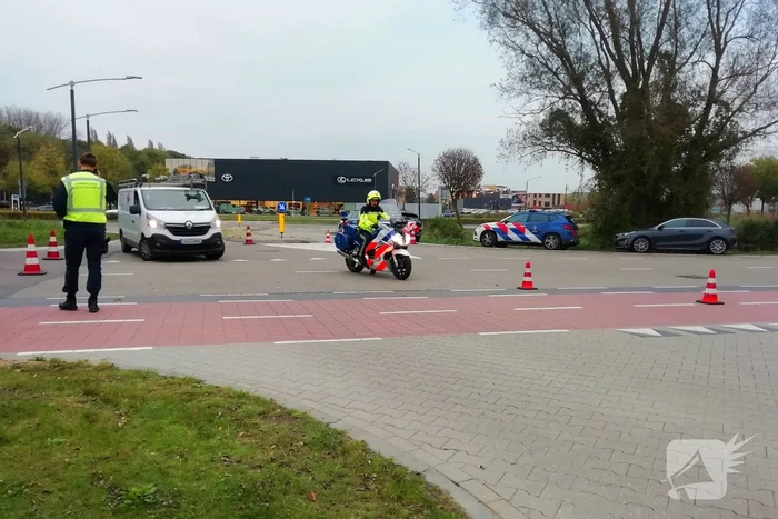 Grote verkeerscontrole door Koninklijke Marechaussee