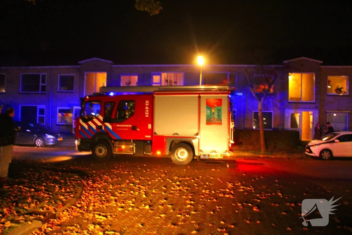 Brandweer ingezet voor gaslucht in woning