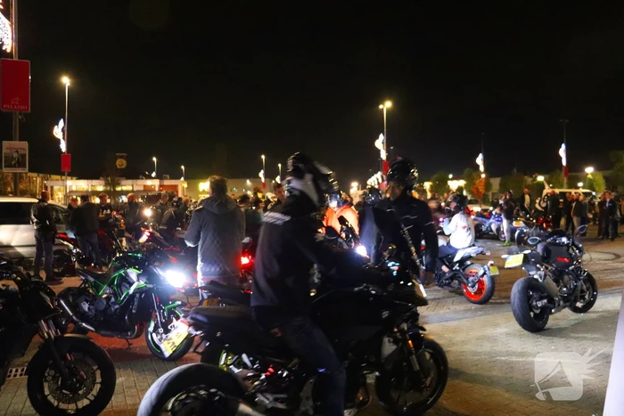 Veel politie aanwezig bij grote motor meeting