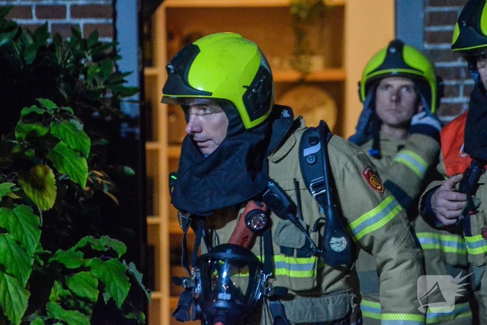 Brand in schoorsteen snel onder controle