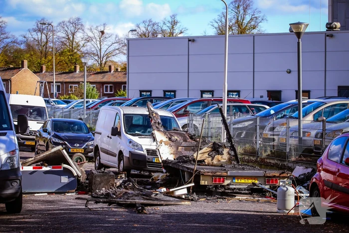 Onderzoek naar brand in bouwkeet