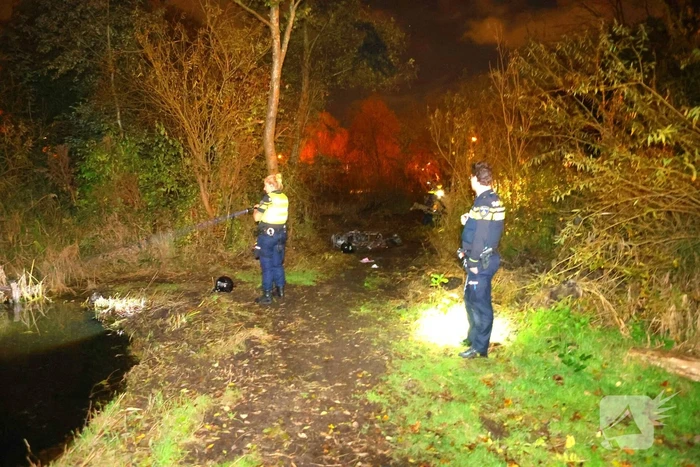 Scooter volledig verwoest door brand