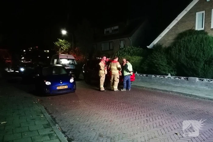 Brandweer doet onderzoek naar vreemde lucht