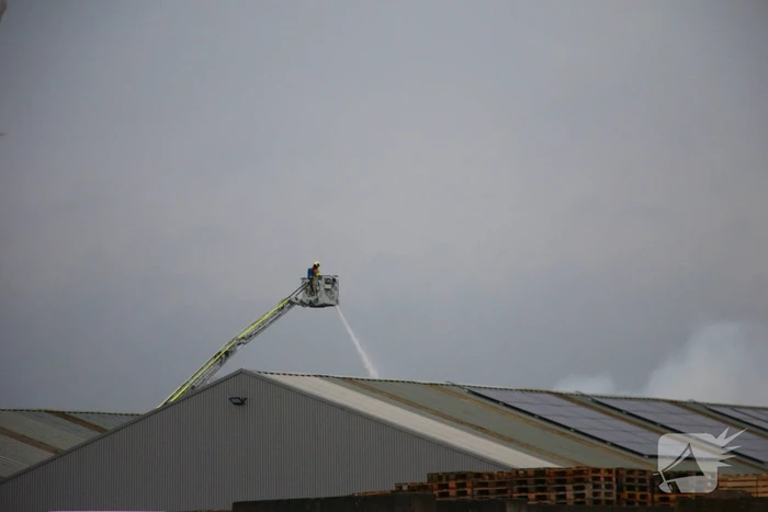 Zeer grote brand bij coatingbedrijf
